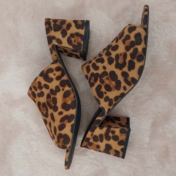 Papaya leopard print open toe block heel slip on mules shoes size 5 - Picture 5 of 7